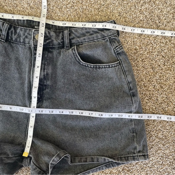 Nasty Gal Baggy Denim Shorts Women’s 10 Black Stonewashed High Waisted Cotton - Picture 10 of 12